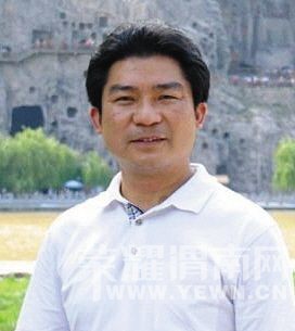 ���Ӱ���ʮ���ʫ��ϵ��Ϯ ���췽:��þ�