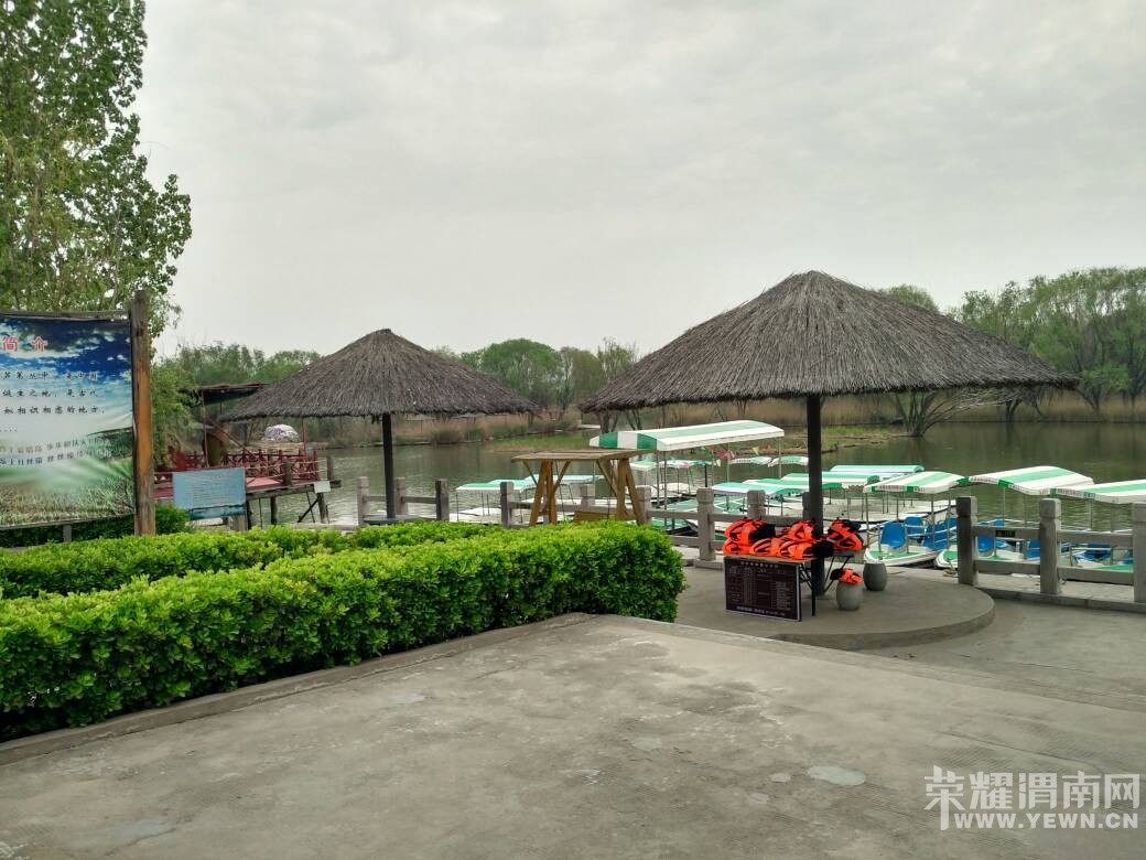 ��ŮȪ����Ʊ��۵��׶���Ǯ���ƺ���Щ��ƭ�ο͵���˼��