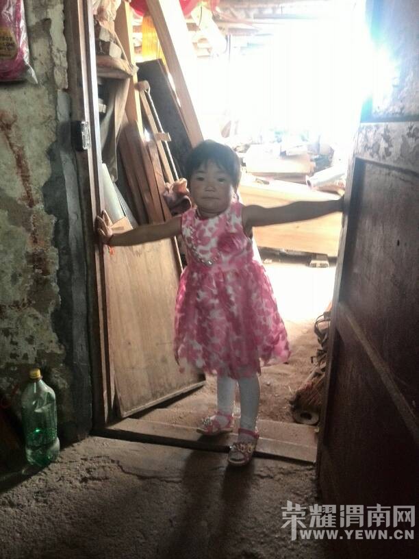 182855we1h4f5pd44sg43d.jpg