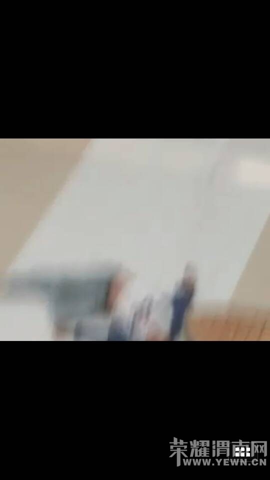 182240dv4i68safnqnyfcc.png