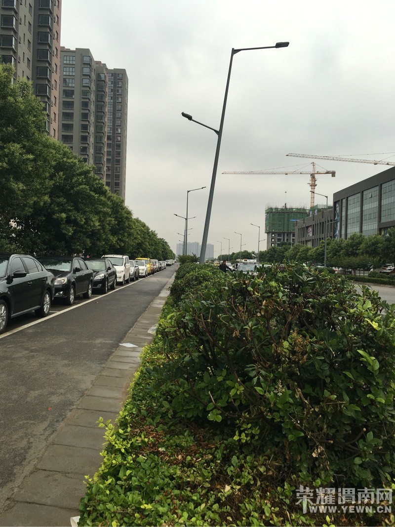 ��·��̫�����˰ɣ���ز����쵼�Ͻ�����Ŷ��