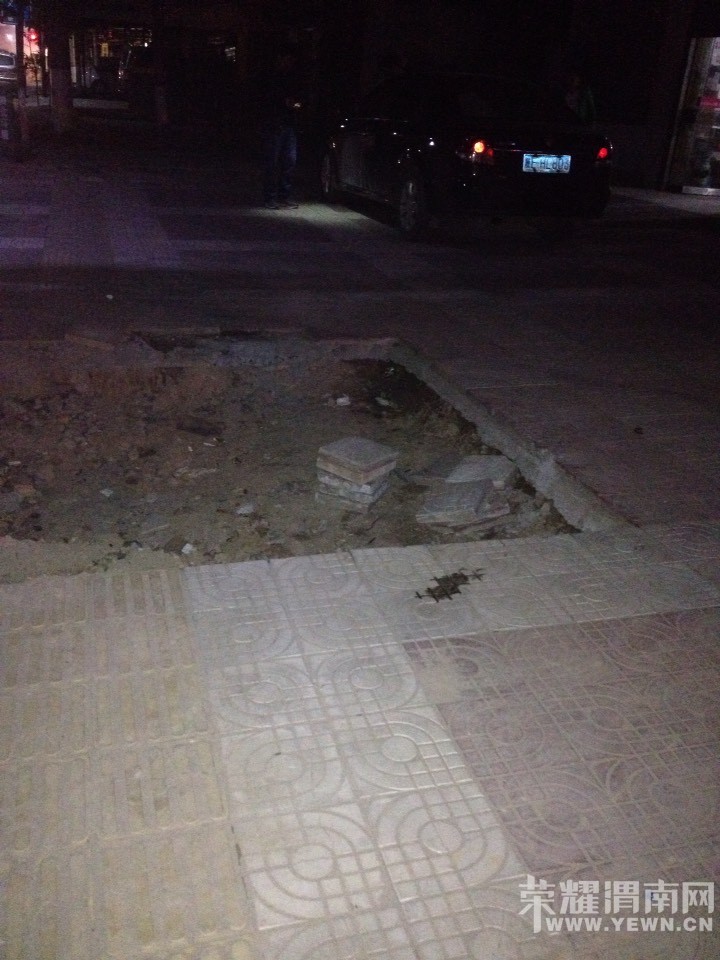213109yzhaya1j8uyna1jj.jpg