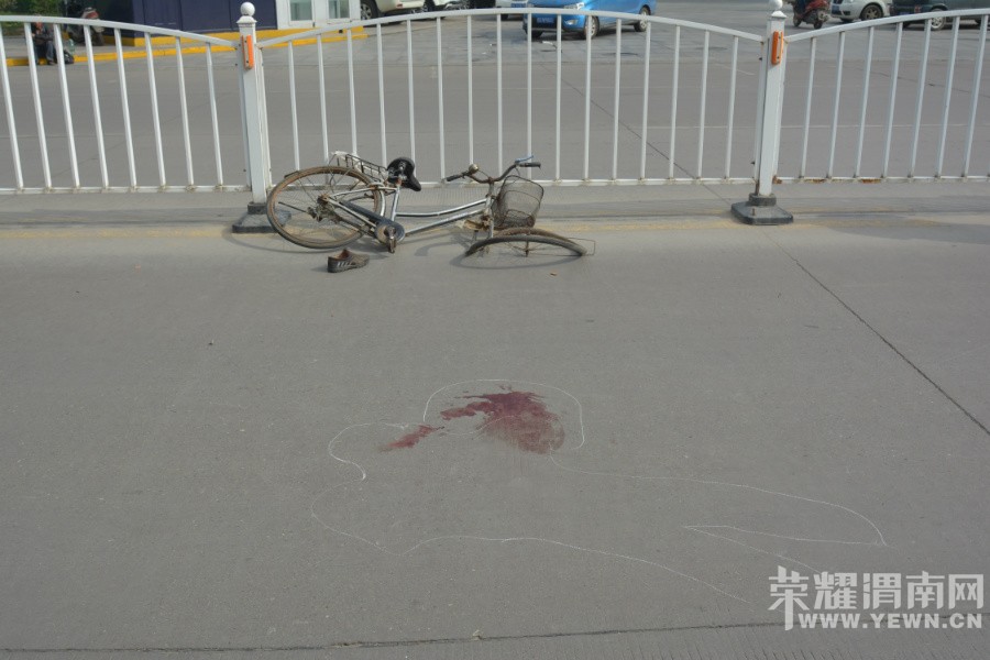 ���糯������ж�һ�γ���һ���г�������ײ��˾������̫�����������