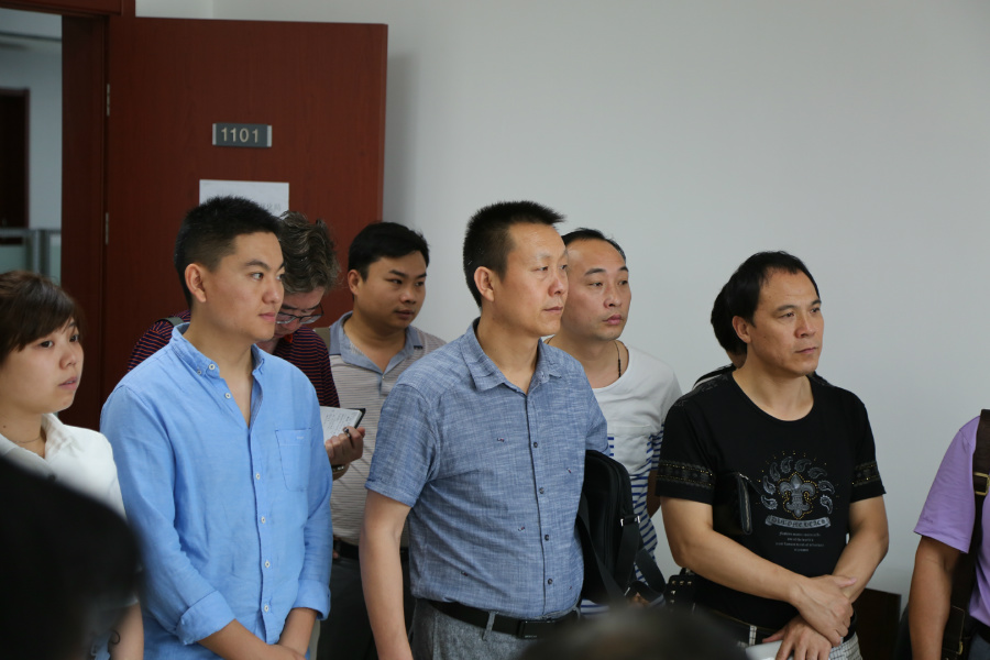 μ������С��ҵ�ٽ����ٿ�����ƽ̨��פ������̸��