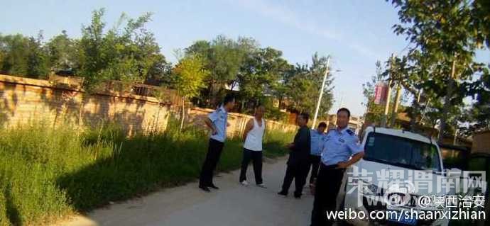 4���ӿ�������ճ� �ڴ���һ������������ҩ����