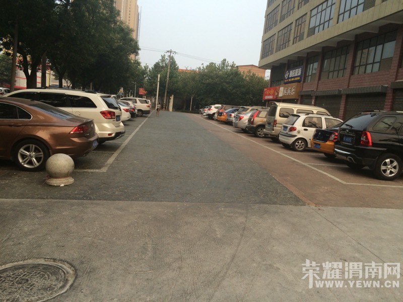 080338ascsi24bbabwc9t4.jpg