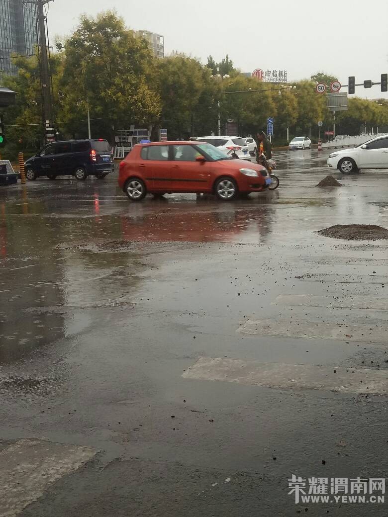 μ�ϡ���˧������������Ϊ������װ��ɳ��ֵ�õ��ޣ�