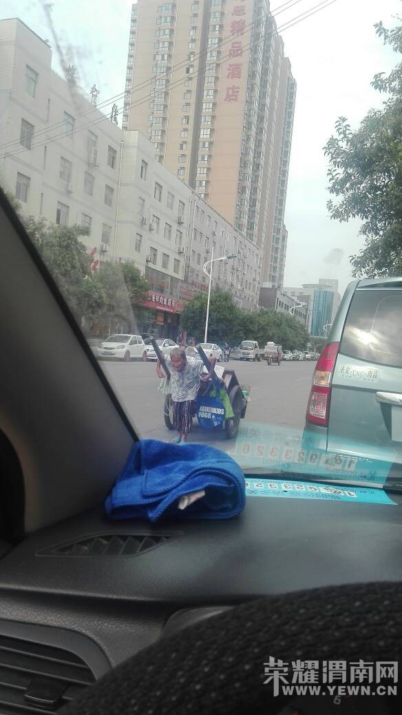 102417k4b3qbhoi7k3bkk7.jpg