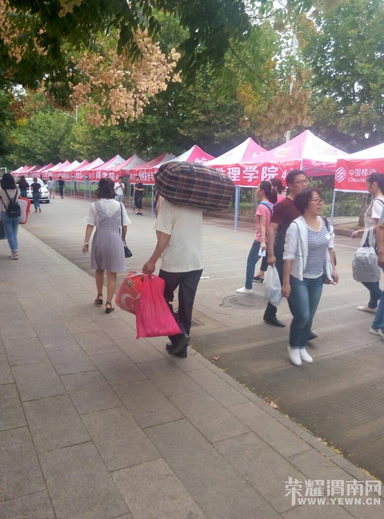 ��ѧ��ѧ�ˣ����й�ʽ��ĸ����Ϯ�����ӣ��úöԴ��Լ��ĸ�ĸ