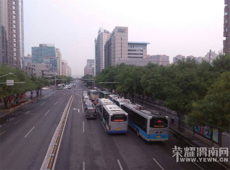 075243kn5g1p133ng2apne.jpg