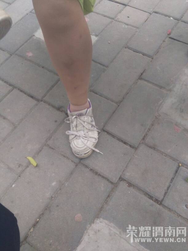 144518y1pf02jhxfxzvvfp.jpg