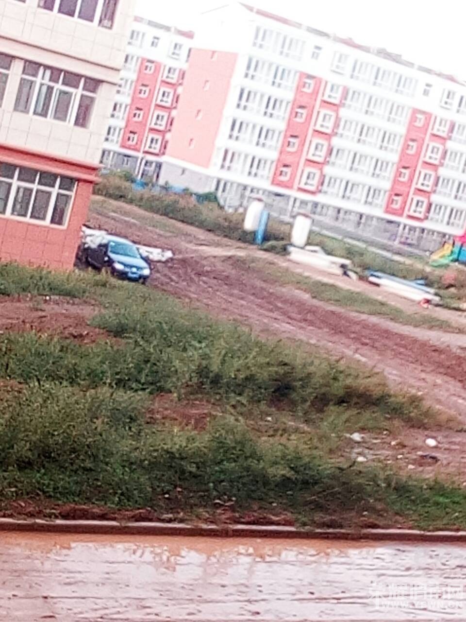 181722sdvxuxyyr3j66lj6.jpg