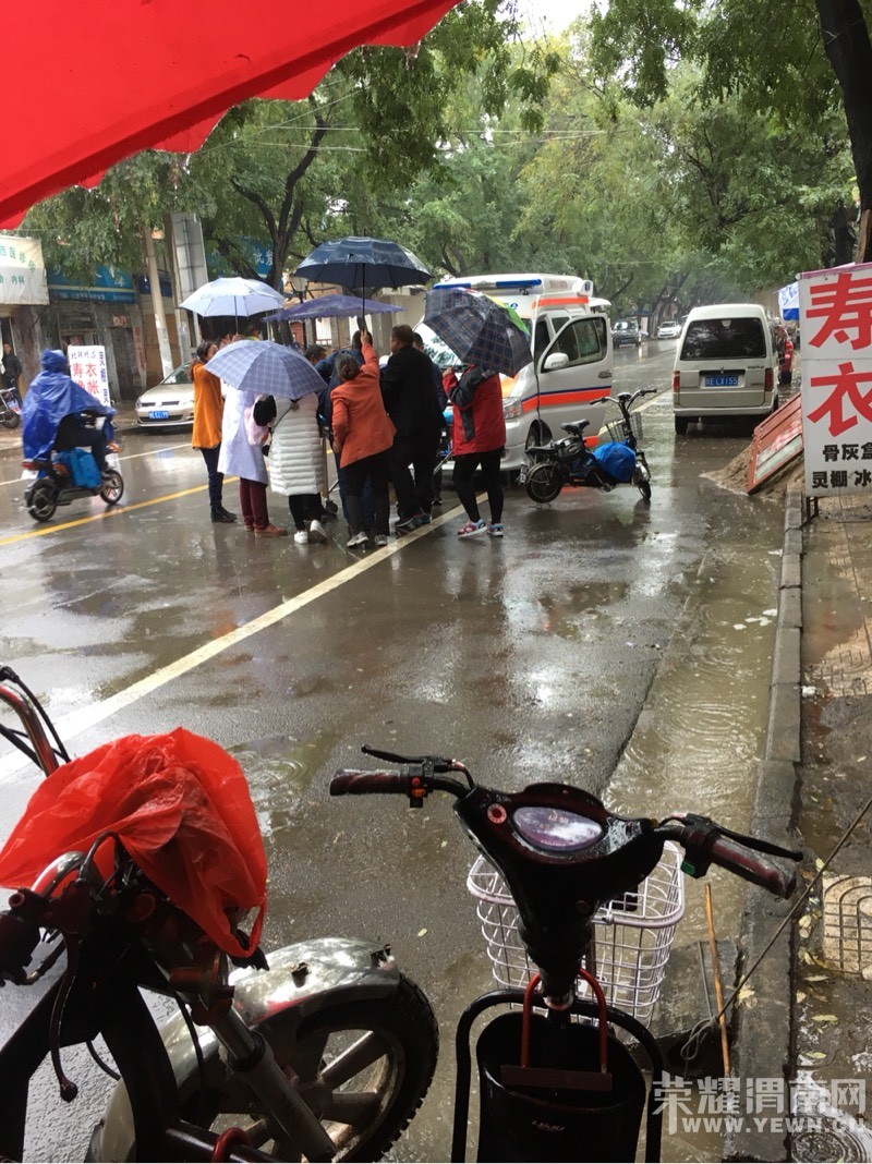 ����һ�綯����С�Ļ����ˣ����Ǻ��˶࣬��Ϊ���߳�����ɡ