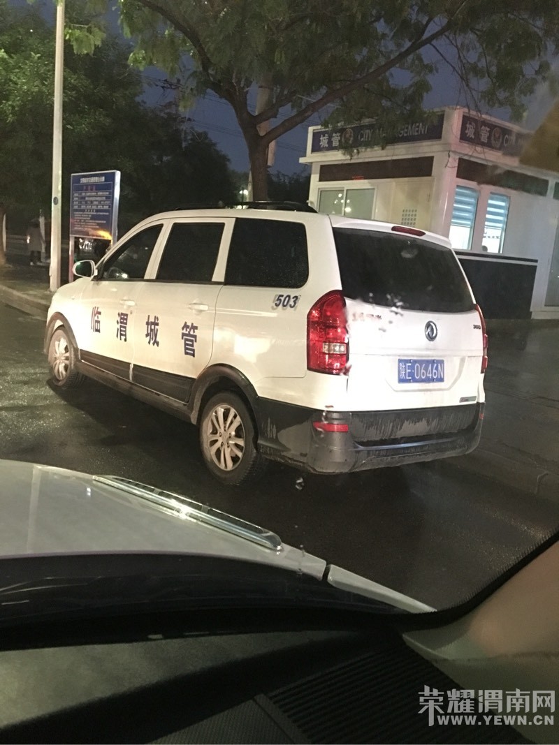 191055ytls3d0azakds3z3.jpg