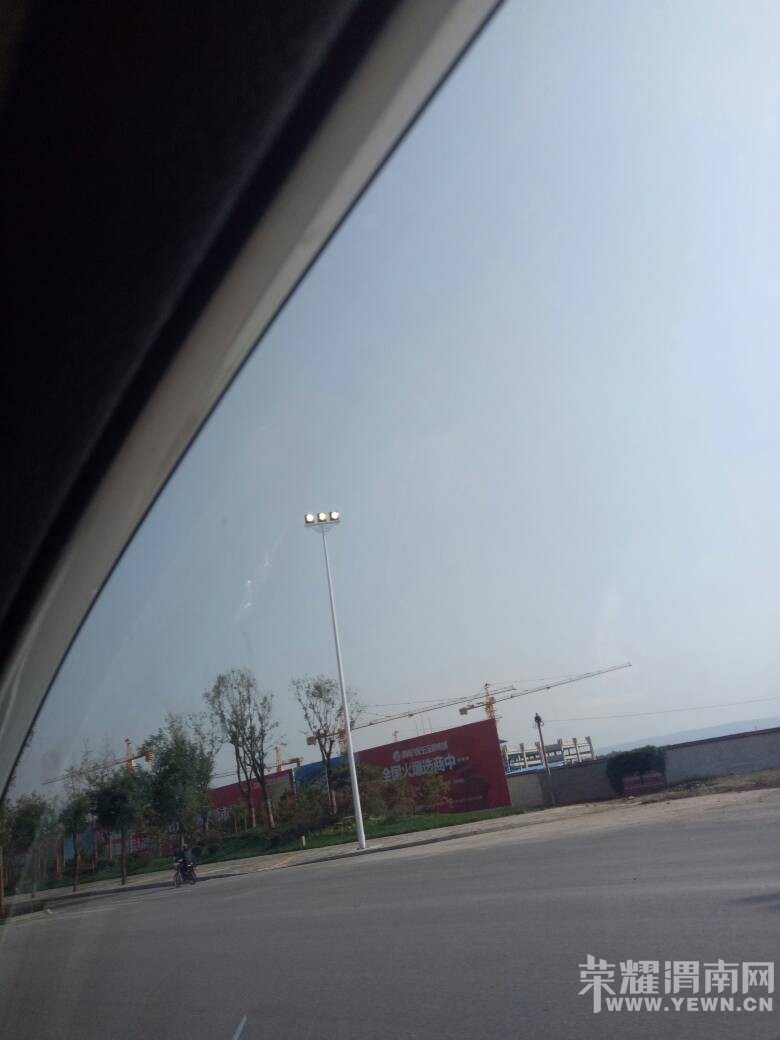 142211ip3mn8izlvh8xmtp.jpg