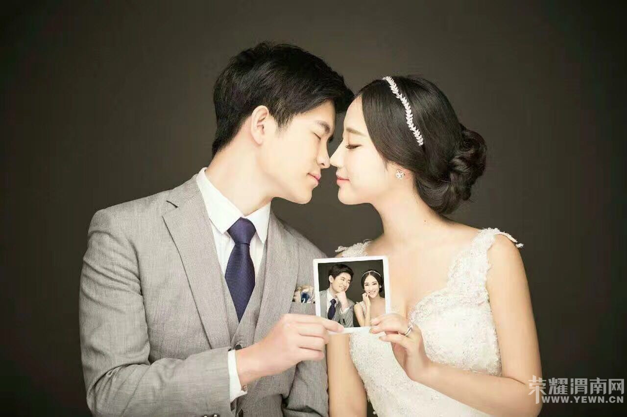 kiss��˫ʮһʢ����Ϯ~~