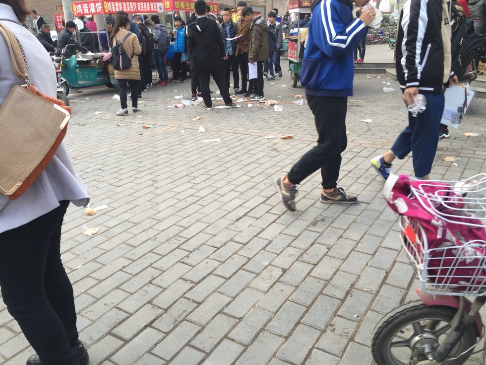 085202sfn4hqivyaafyfvy.jpg