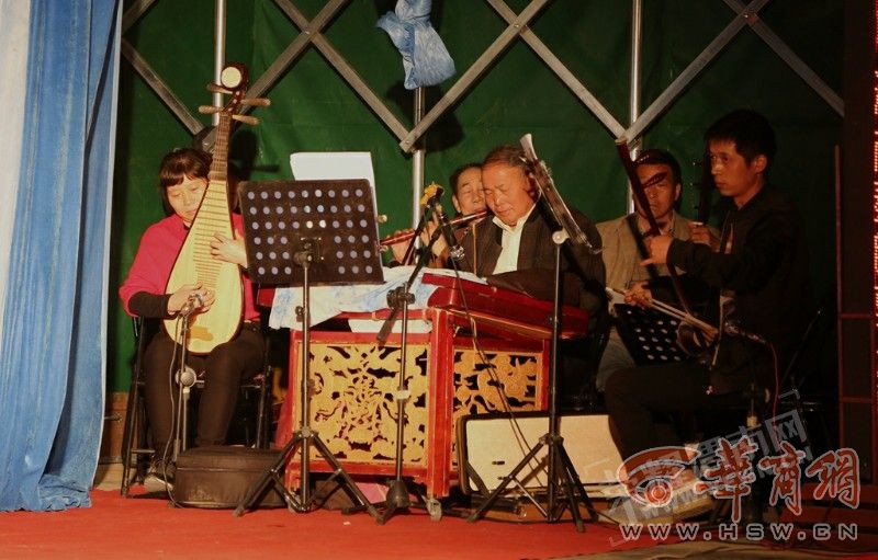 e2e47063740ad2581e75ae372ecbb9c2.jpg