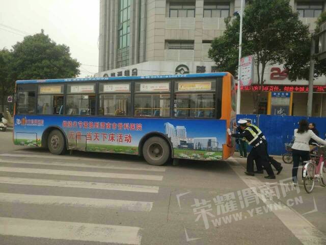 213605agjtcttta92t81yj.jpg