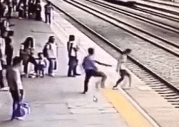 CK7M9UH900AP0001.gif
