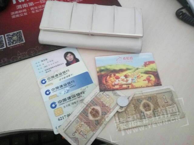 151607e2koj820bkf28ffg.jpg