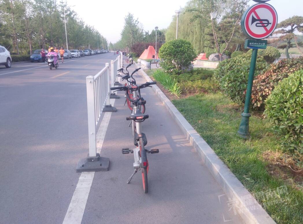 213933jvfup1xl9uvvozpo.jpg