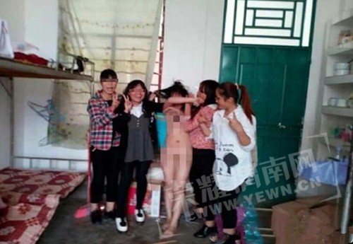 22_150303090104_1.jpg