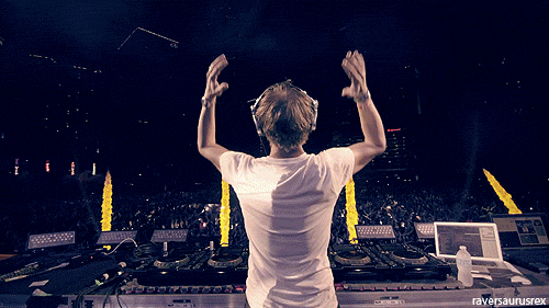 a77000a0912218b28bb.gif