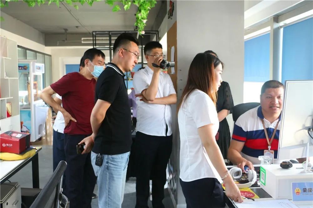 131625ztto1jmkch1vakzz.jpg
