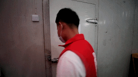 173454vy5gtnl99t4uhlc1.jpg