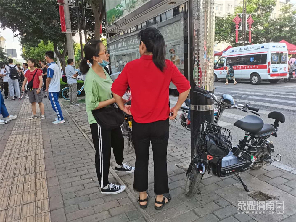 242fd67d5e042fe377c7ba35cf6a096.jpg