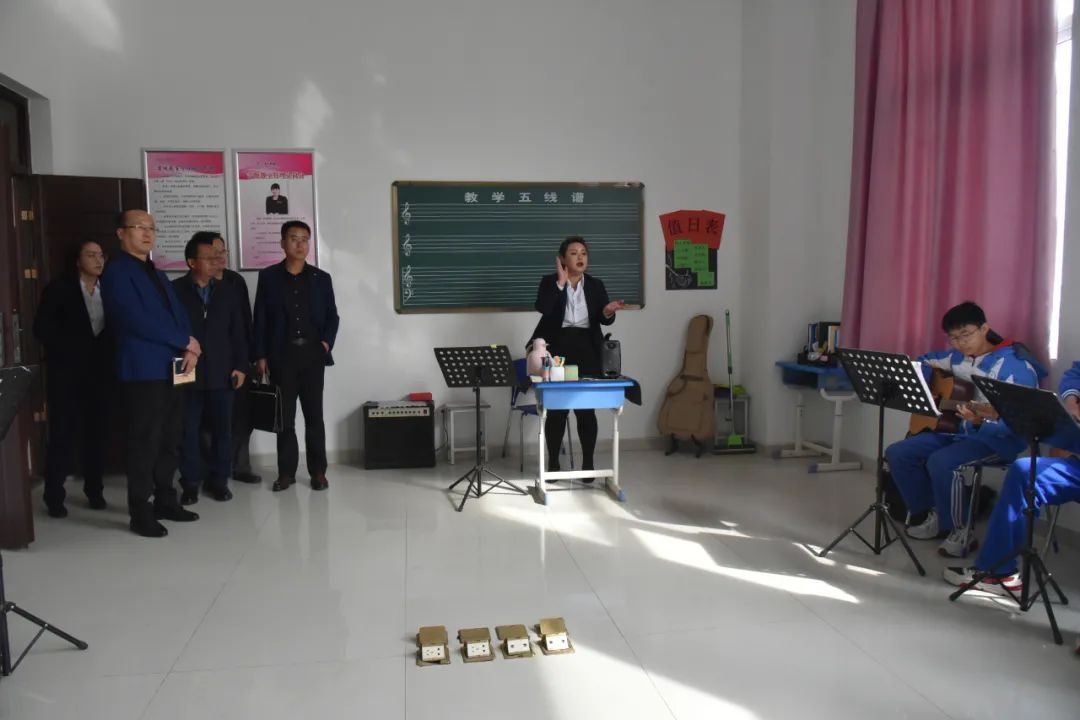 161503xkk13jp8zpzup5cd.jpg