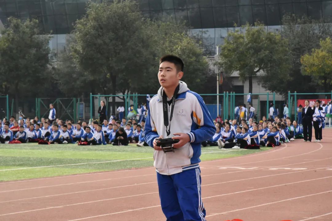 161518wnyyn638ly7ena4a.jpg