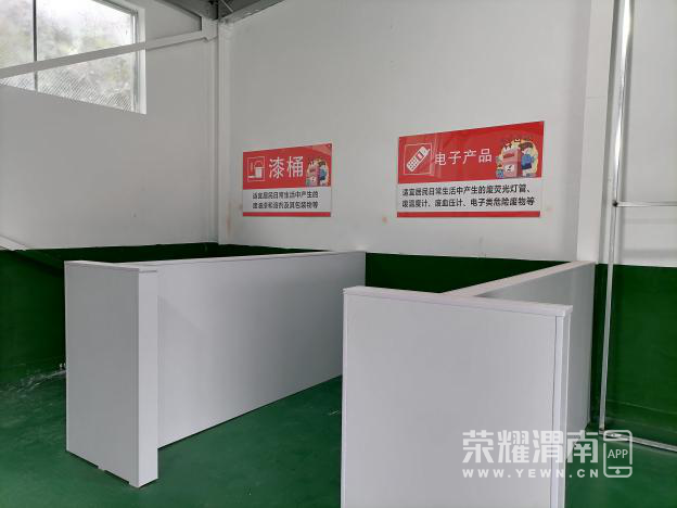 114732pha40lnccan49tsl.jpg