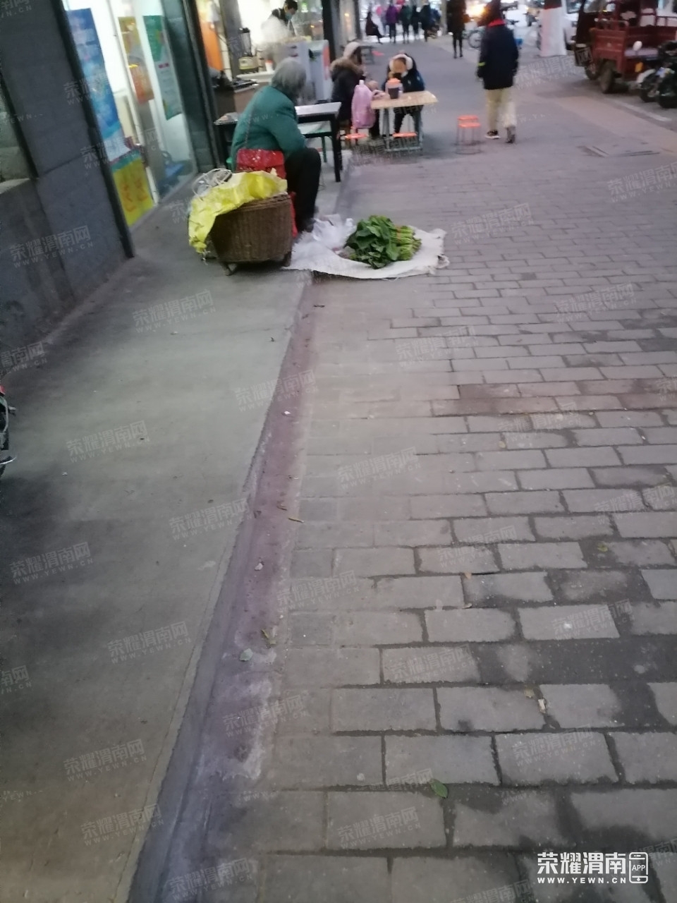 2.jpg