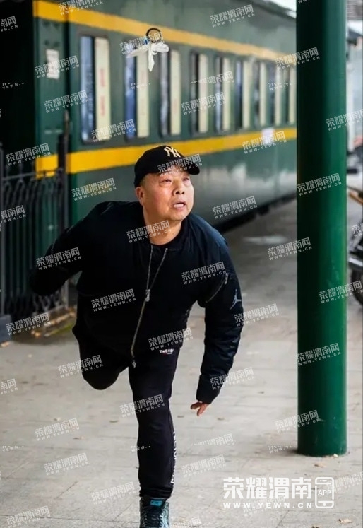 102342vxio1l1nw2j9om6z.jpg