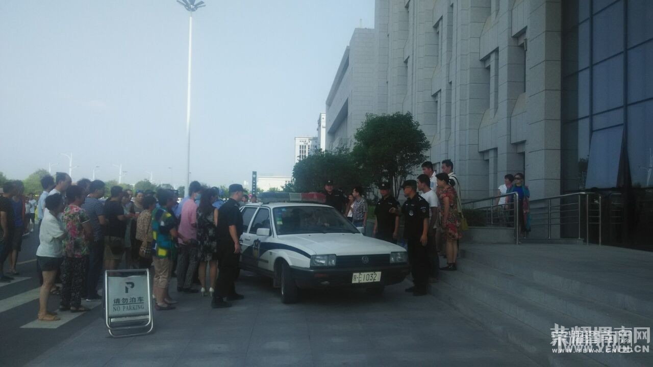 front1_0_FucarMtloPOSe8WxkK3I1F6D-g2k.jpg