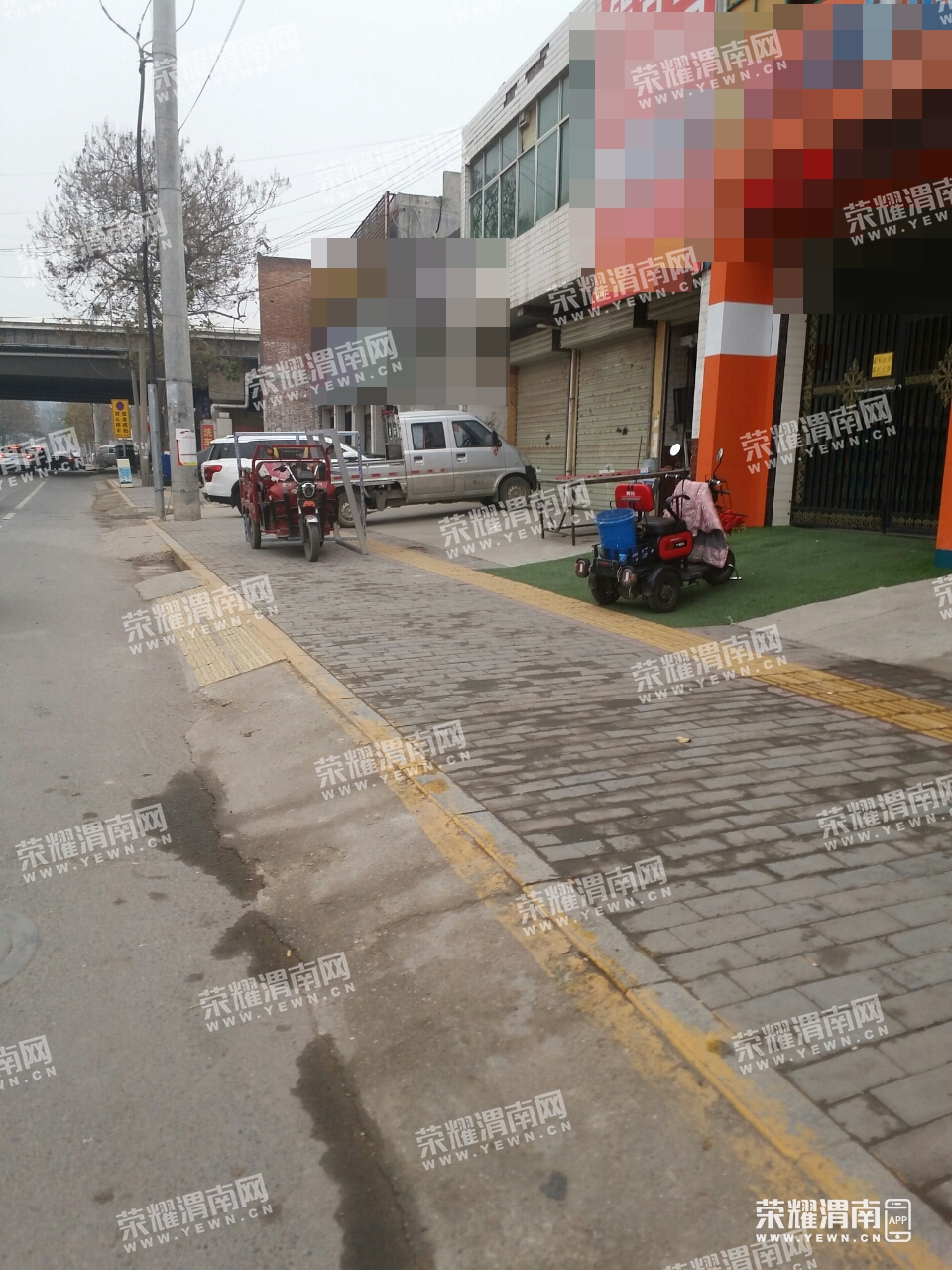 102016ue79z147f1qllg6m.jpg