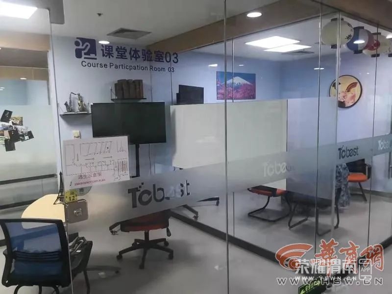 113842d3zhonjlnnnleuw5.jpg
