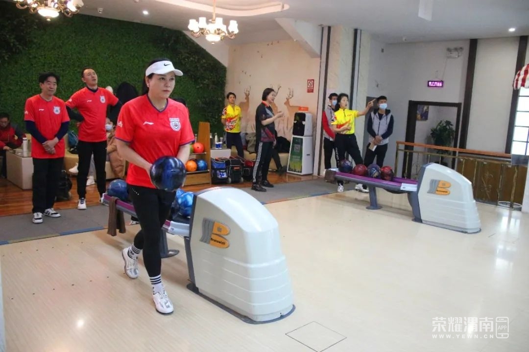 150336emvf2yx6zm8rvtm4.jpg