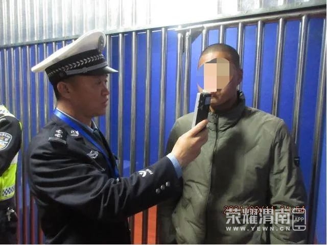 111223ksknsk2cc5qq79sc.jpg