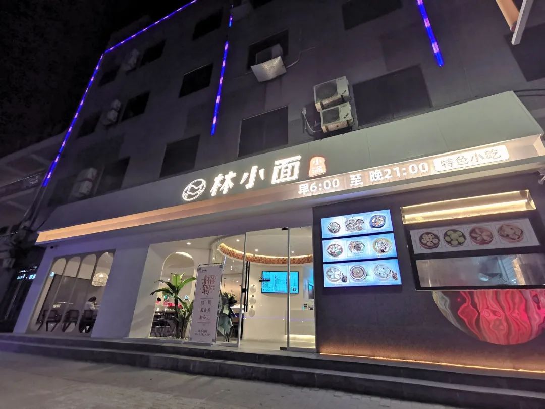 153307c7b272q216zunsmu.jpg