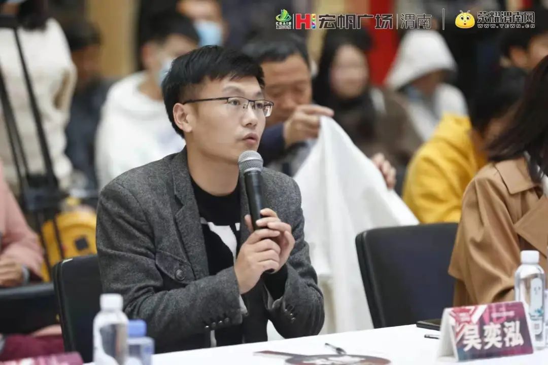 102700p1umvbml1baua1tr.jpg