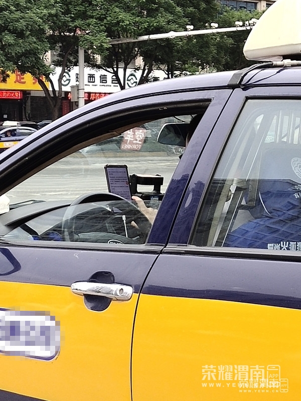 102205x5587006ayh6o601.jpg