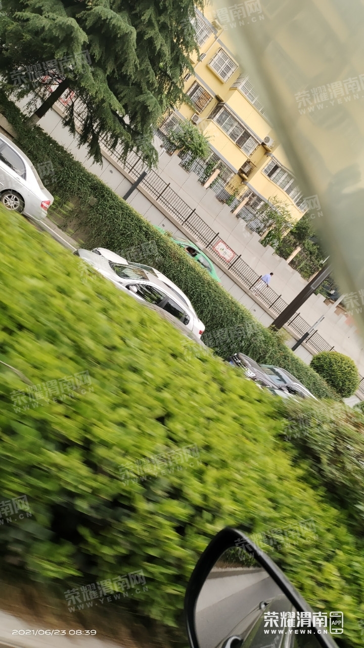 111402q22yww1y8n0zf57w.jpg