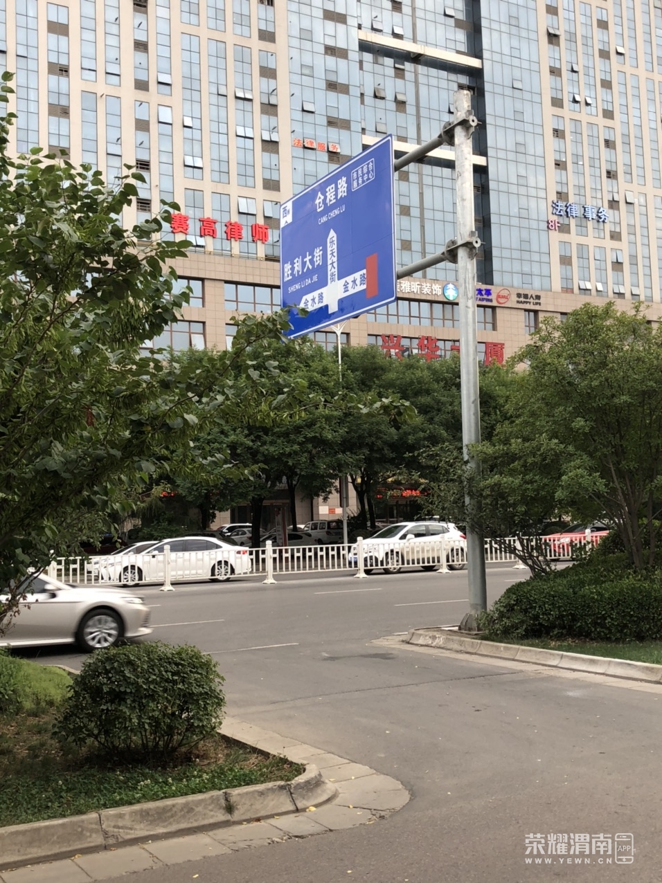 front1_0_FmzMdzSf9_3zj8-n5BEj4vqErCEk.jpg