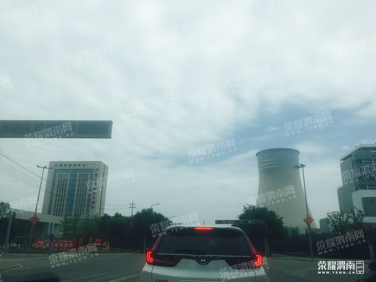 131530qlr3ek5wc3859yxx.jpg