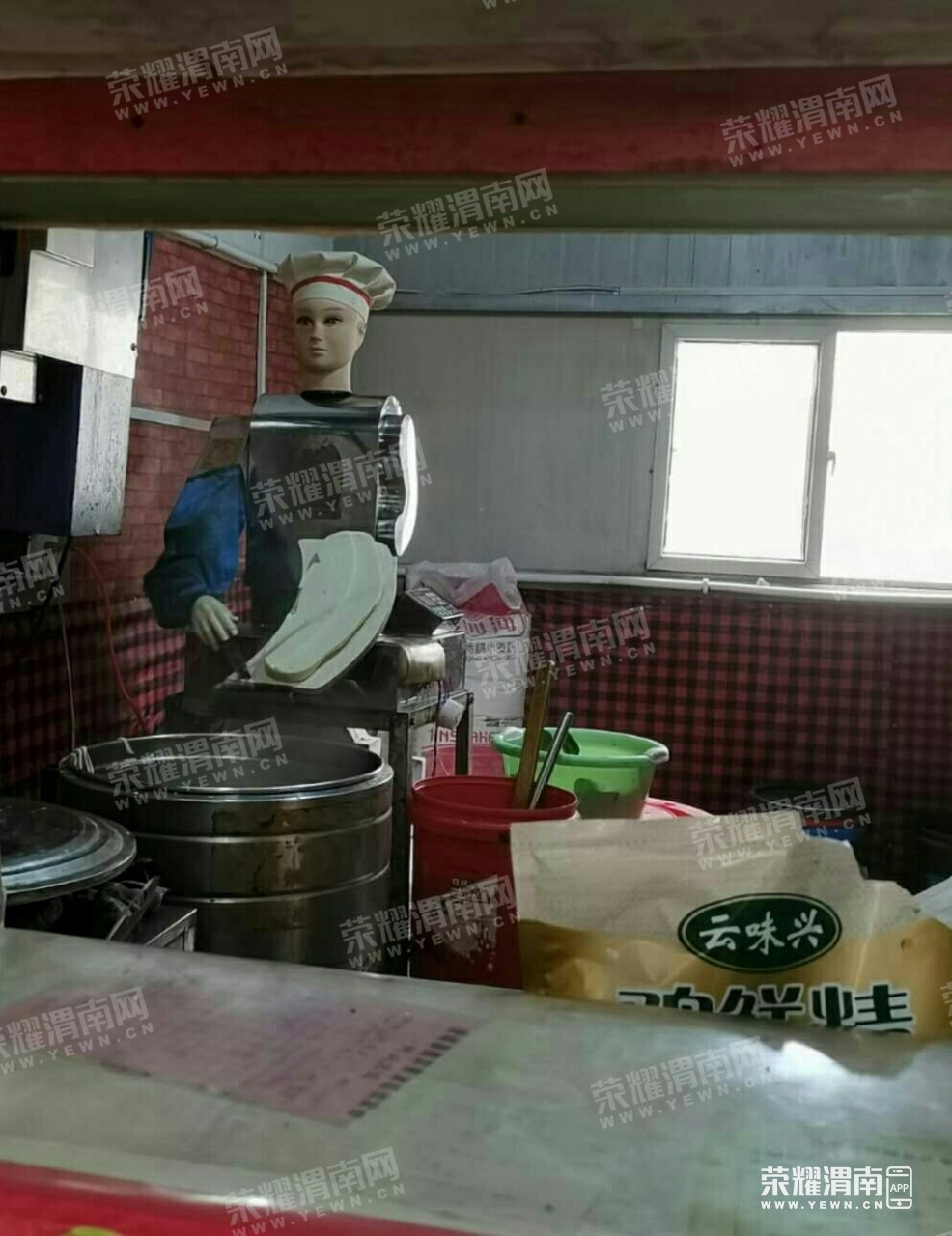 120551ksl88smqb8qskwtp.jpg