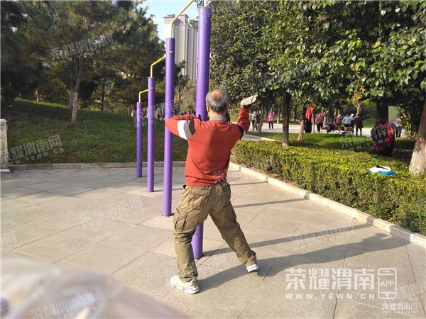 113545bstt6lalst866qgx.jpg