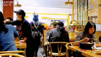 161019rm2qv64g1rdzm1mb.gif